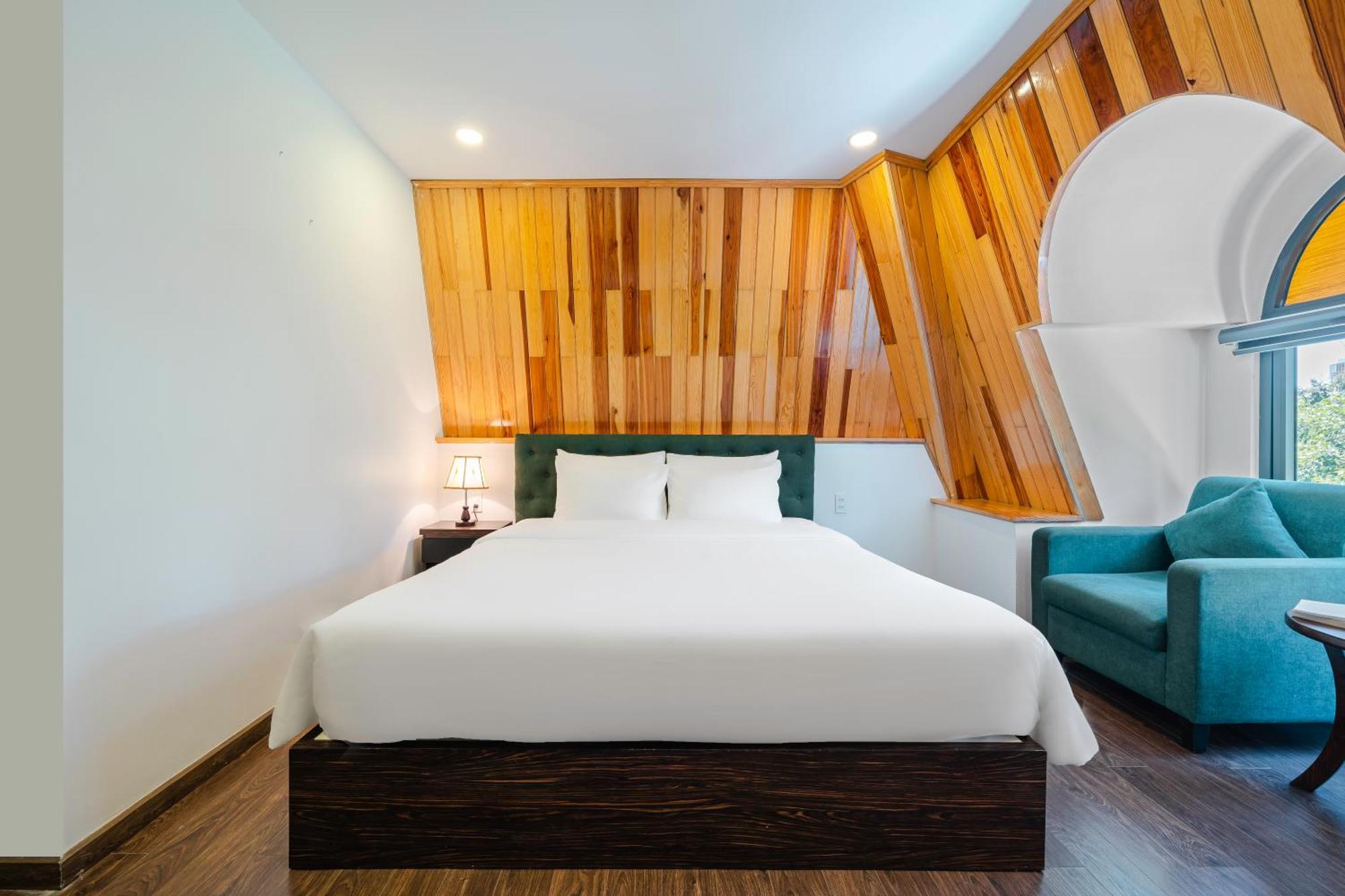 Ttr Moonstone Apart Hotel Da Lat Eksteriør billede